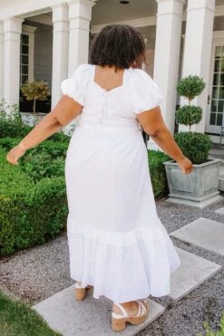 Antoinette Dress In White -Ivy City Co ANTOINETTE SSS23 4THOFJULY RETOUCH 03