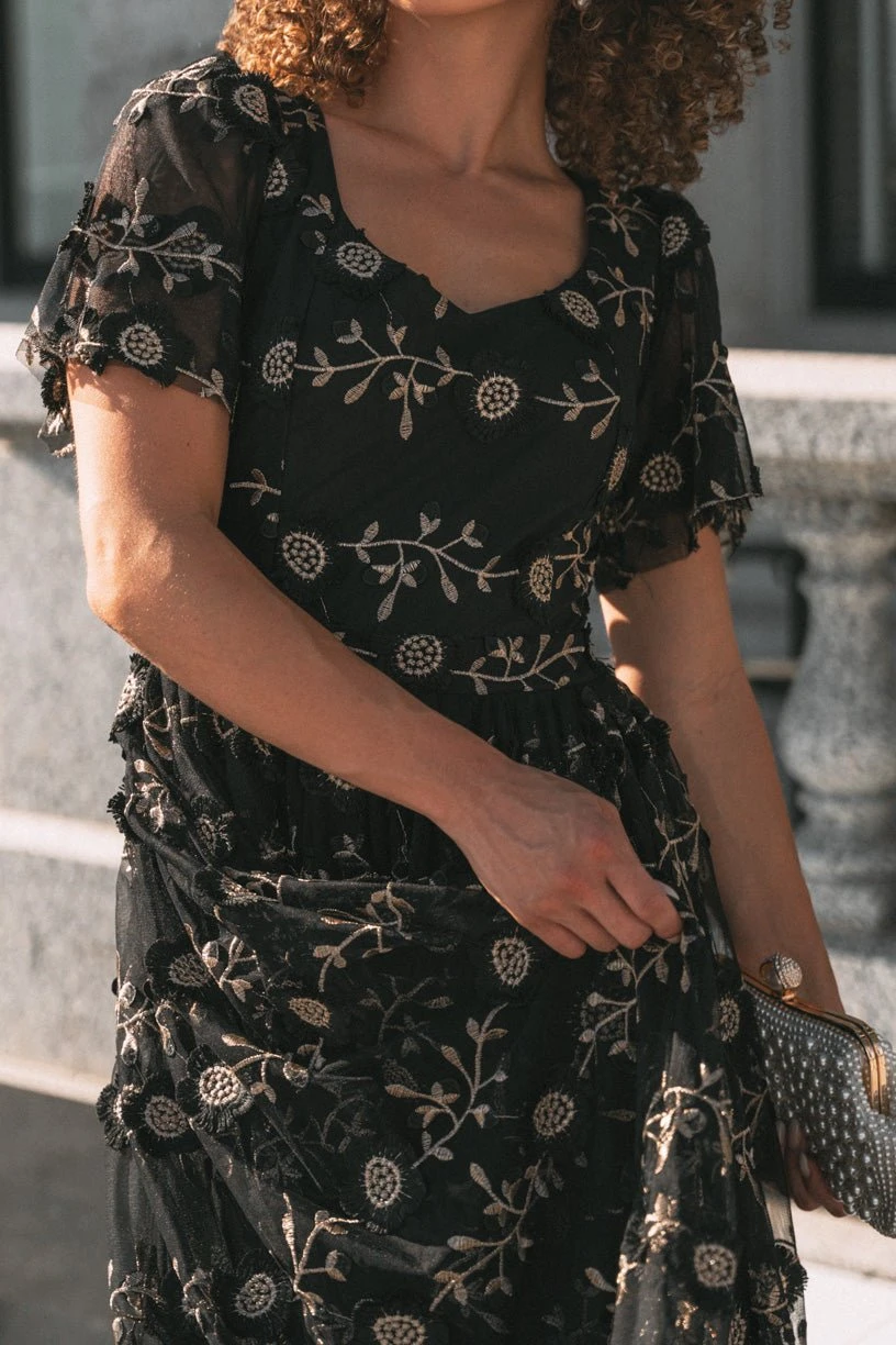 Athena Dress in Black - FINAL SALE Athena Dress In Black - FINAL SALE -Ivy City Co AthenaBlack Capitol N23 06 169886