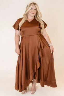 Callie Dress In Brown -Ivy City Co CallieBrown Studio F23 1 416754