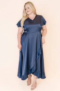 Callie Dress In Navy -Ivy City Co CallieNavy Studio F23 1 538737