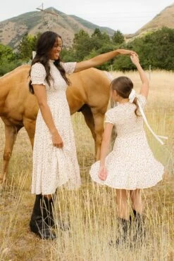 Mini Delia Dress In Ditsy Floral -Ivy City Co DeliaDitsyFloral QuietMeadows F23 12 893357