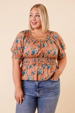 Elena Top In Brown Floral - FINAL SALE -Ivy City Co ElenaTop Studio F23 6 181258