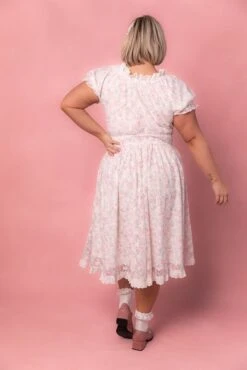 Esmee Dress In Floral -Ivy City Co Esmee Studio 04 836933