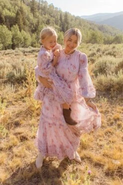 Geneva Dress In Mauve Floral -Ivy City Co Geneva Mauve 16 844540