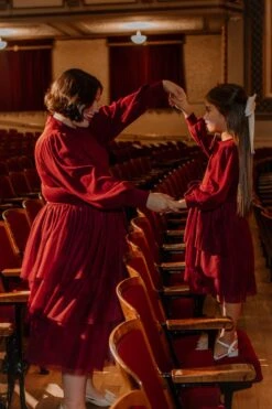 Cosette Midi Dress In Wine - FINAL SALE -Ivy City Co Holiday2 WEB 097 201727