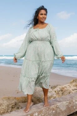 Ivy Dress In Daisy - FINAL SALE -Ivy City Co IvyDaisy Florida SS23 01 649945