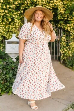 Lucy Dress In Strawberry Fields -Ivy City Co LucyStrawberryFeilds StGeorge SS23 24 922115