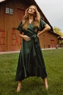 Maggie Dress In Emerald -Ivy City Co MaggieEmerald QuietMeadows F23 9 354409