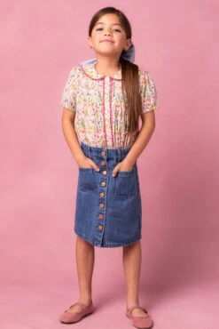 Mini Betty Blouse In Floral -Ivy City Co MiniBettyBlouseFloral Studio Spring24 6