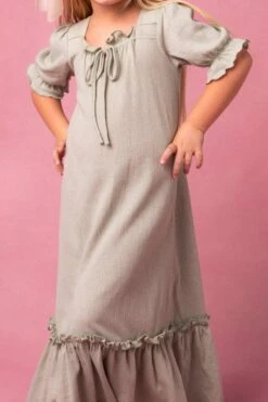 Mini Petra Short Sleeve Night Dress In Green -Ivy City Co MiniNightgownGreen Studio Spring24 4