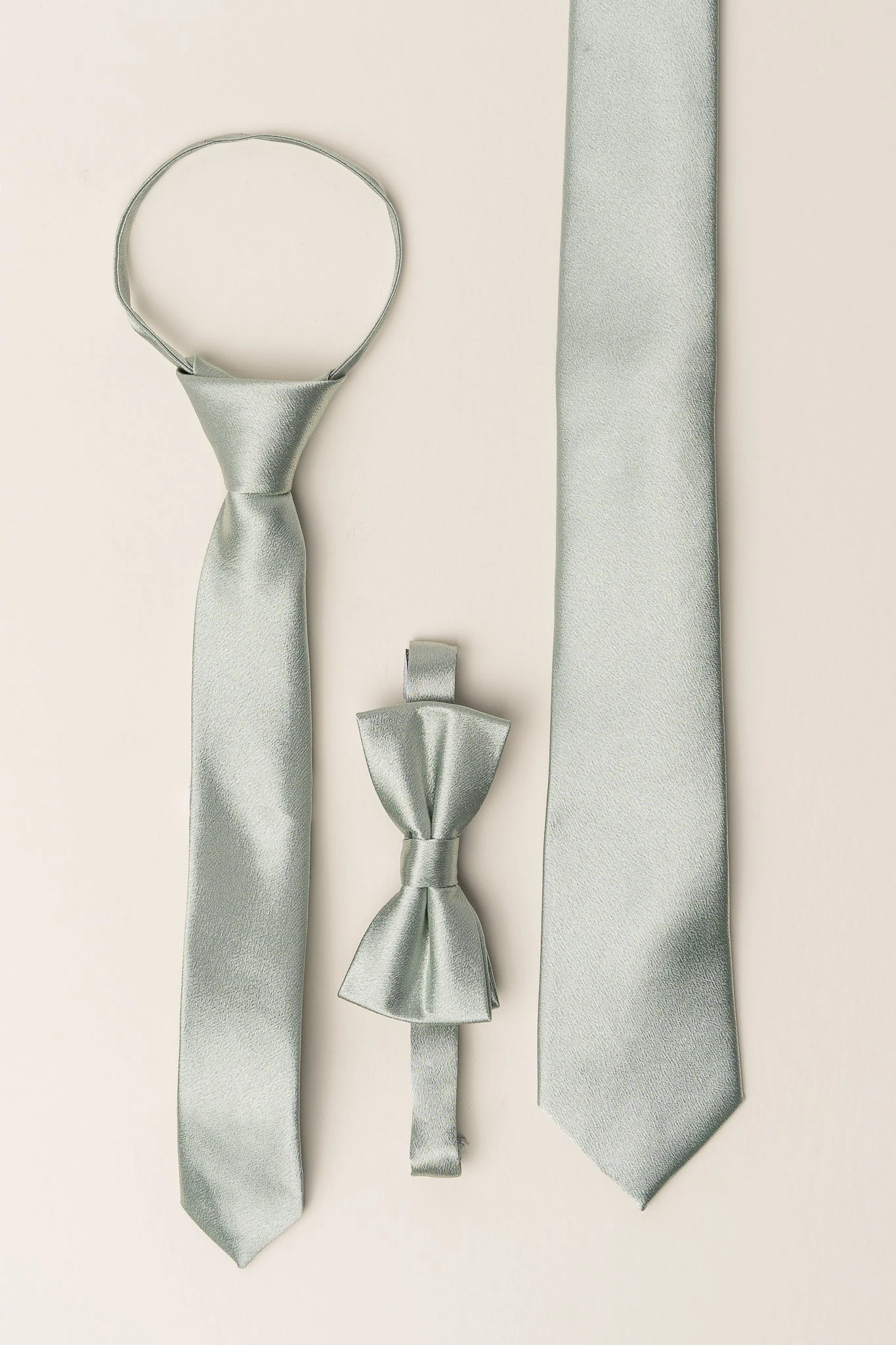 Boys Max Tie in Sage Boys Max Tie In Sage -Ivy City Co SageTie Studio Bridesmaids24 2 4c341a65 d657 444f bdc6 4007ec1e59db