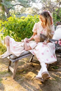 Mini Kit Dress -Ivy City Co Spring1 heros 68 ce7891ef 869d 450c a404 4164d5a91128 141138