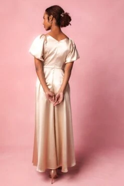 Tessie Dress In Champagne -Ivy City Co TessieChampagne3 664443