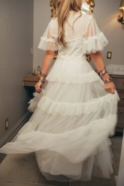 Whimsical Dress In White -Ivy City Co WEB IVYCITY DRESSES HOLIDAY2021 145 258487