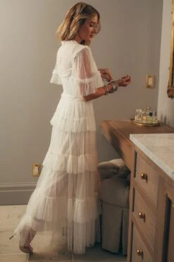 Whimsical Dress In White -Ivy City Co WEB IVYCITY DRESSES HOLIDAY2021 151 485777