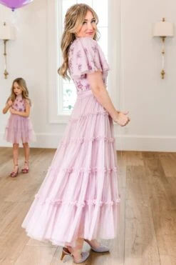 Anastasia Dress In Mauve 6 Anastasia Dress In Mauve -Ivy City Co WEB anastasiamauve lovers23 1 14 393108