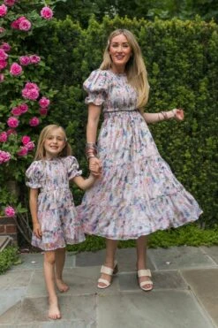 Cordelia Floral Dress -Ivy City Co WEBMiniCordelia 9 1655b2ee dc7a 4201 8acc 19f079811511 372597