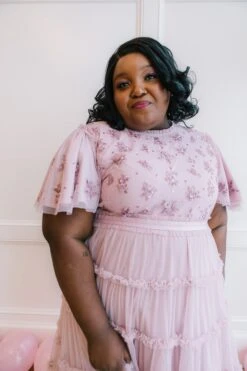 Anastasia Dress In Mauve 18 Anastasia Dress In Mauve -Ivy City Co anastasia mauve 05 857196