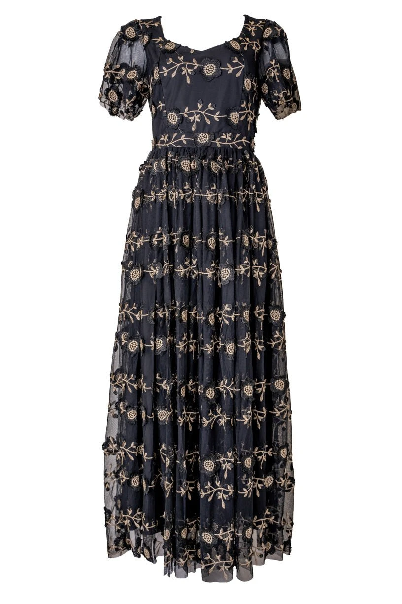 Athena Dress in Black - FINAL SALE Athena Dress In Black - FINAL SALE -Ivy City Co athena black front 585275