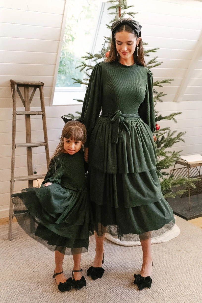 Cosette Dress in Green - FINAL SALE Cosette Dress In Green - FINAL SALE -Ivy City Co cosettegreen 5 fe003d9d 0a28 49f9 b0ff 50fd56039e37 593421