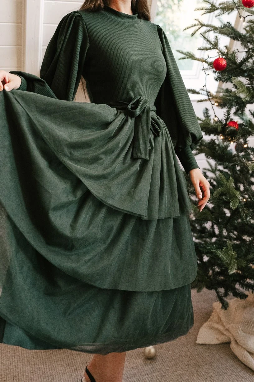 Cosette Dress in Green - FINAL SALE Cosette Dress In Green - FINAL SALE -Ivy City Co cosettegreen 7 8d365129 2fd6 40b7 8b1f f63fb0fb0bf7 516906