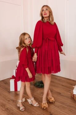Short Cosette Dress In Red - FINAL SALE -Ivy City Co cosetteshortred 01 886340