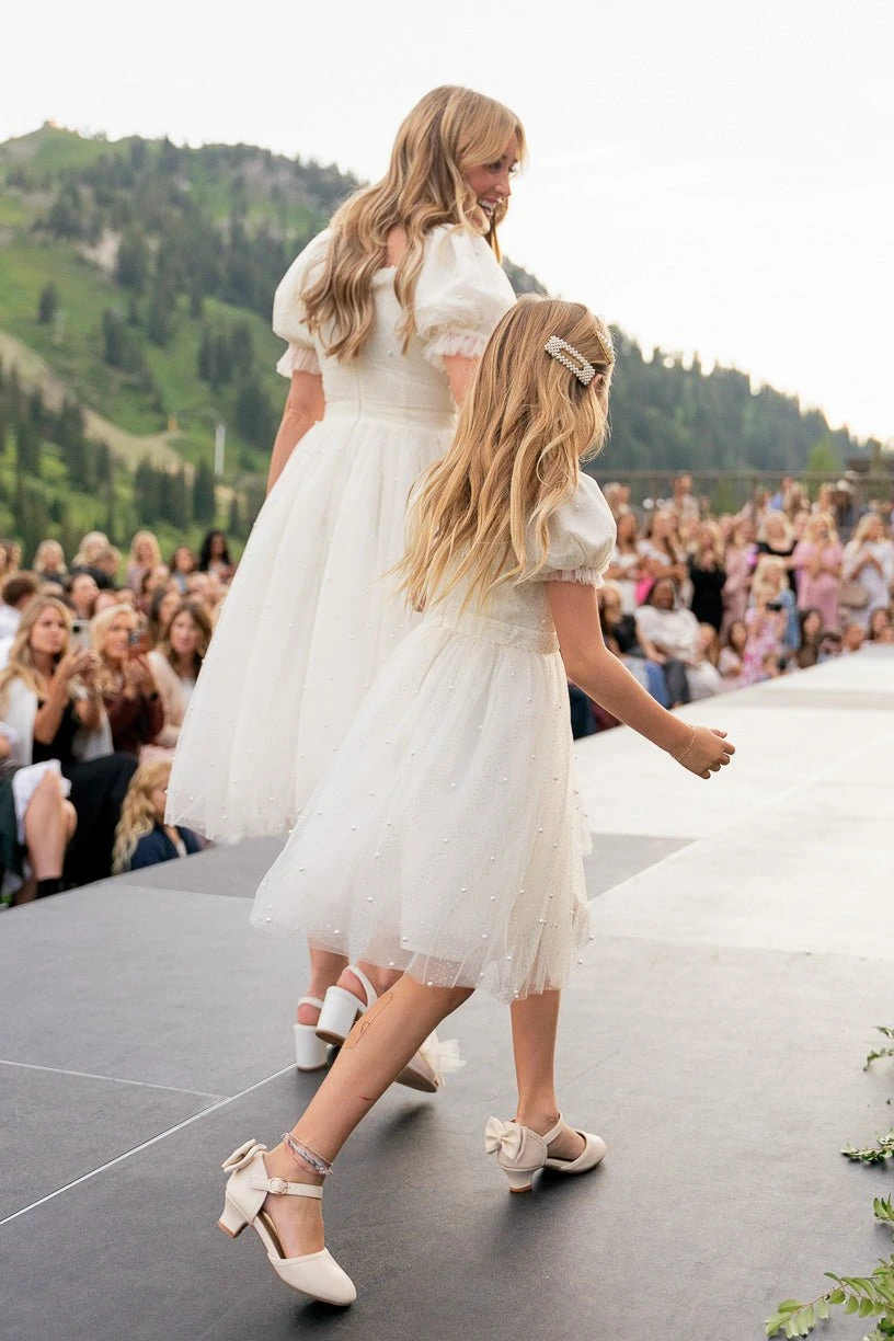 Felicity Dress Felicity Dress -Ivy City Co felicity fashion 3 88aed555 a22b 474d aeef ce0344c9e6a9 947224