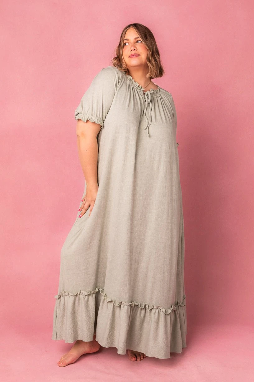 Petra Short Sleeve Night Dress in Green Petra Short Sleeve Night Dress In Green -Ivy City Co petrashort studio 01 562736