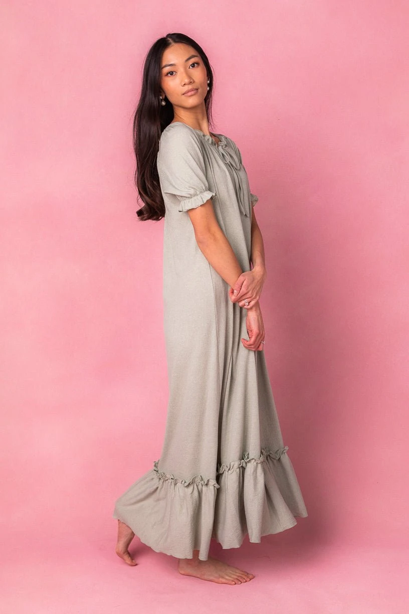 Petra Short Sleeve Night Dress in Green Petra Short Sleeve Night Dress In Green -Ivy City Co petrashort studio 08 299501