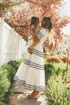 Santorini Dress -Ivy City Co santorini 5 263398