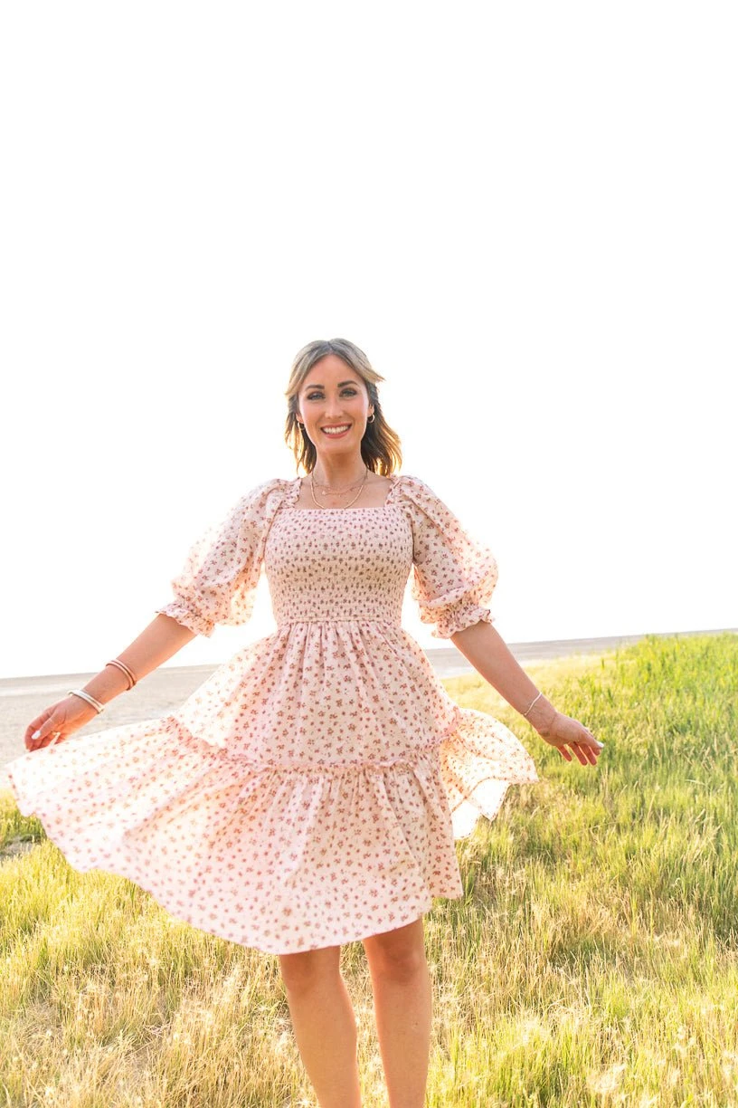 Short Madeline Dress in Pink - FINAL SALE Short Madeline Dress In Pink - FINAL SALE -Ivy City Co short madeline pink 04 150252