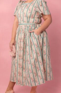 Sonnet Midi Dress In Vintage Rose 7 Sonnet Midi Dress In Vintage Rose -Ivy City Co sonnet 08 344197
