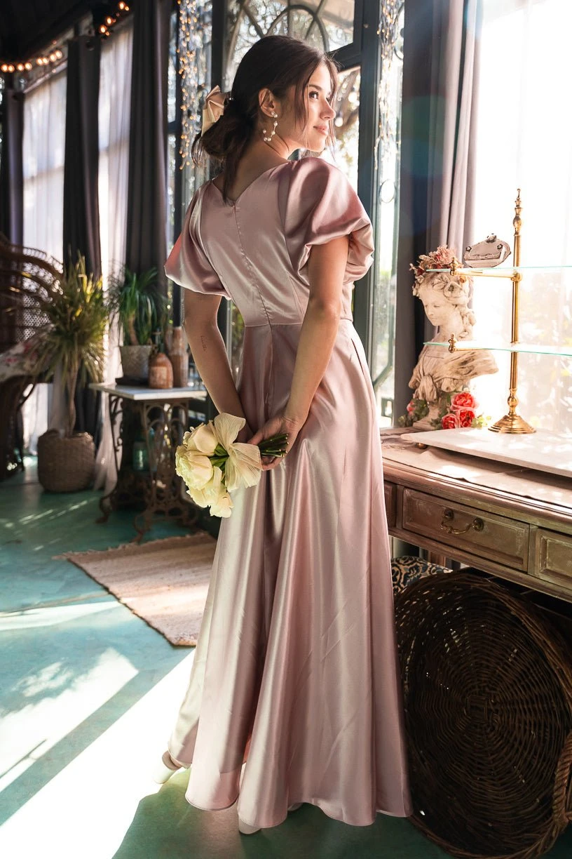 Tessie Dress in Blush Tessie Dress In Blush -Ivy City Co tessie 11 300036